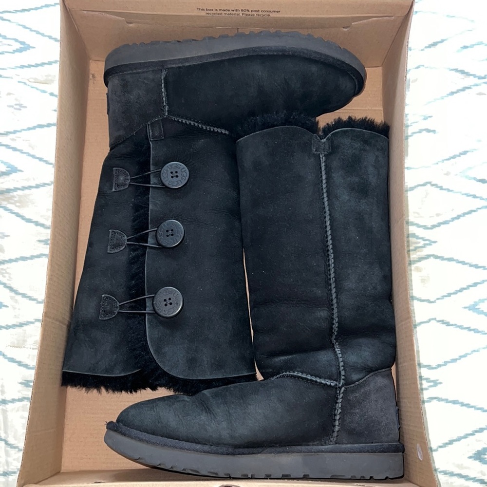 UGG black Bailey button Triplet II Boot - Picture 3 of 7